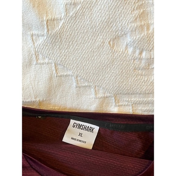 Gymshark Burgundy Sweat Wicking Long Sleeve T-Shirt Mens XL - Picture 3 of 3